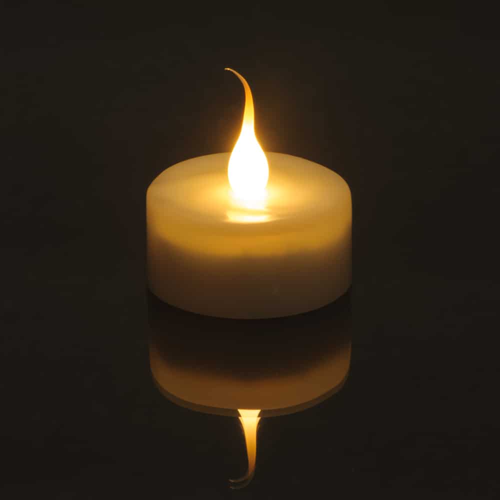 Tarle Light Flameless Tea Lights Rental | 24 Pack – Smart Soirée