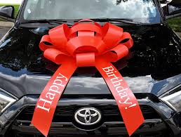Car Bow - Red "Happy Birthday" (Rental)